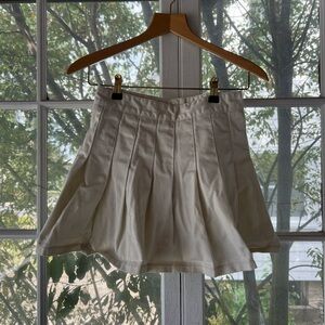 Brandy Melville Dana Pleated Skirt